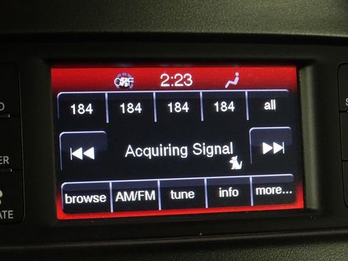 Used 2019 Dodge Journey SE w/ Connectivity Group image 32