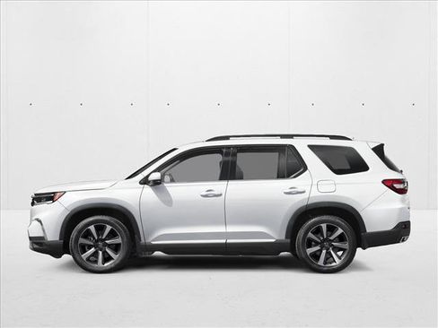New 2025 Honda Pilot Elite image 3