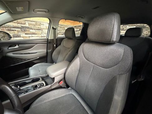 Used 2019 Hyundai Santa Fe SEL image 10