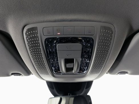 Used 2026 Mercedes-Benz GLS 450 4MATIC image 25