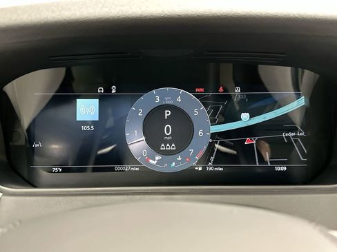 New 2026 Land Rover Range Rover Velar S AWD/4WD image 23