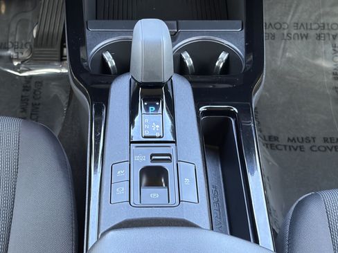 Certified 2025 Toyota Prius LE AWD/4WD image 15