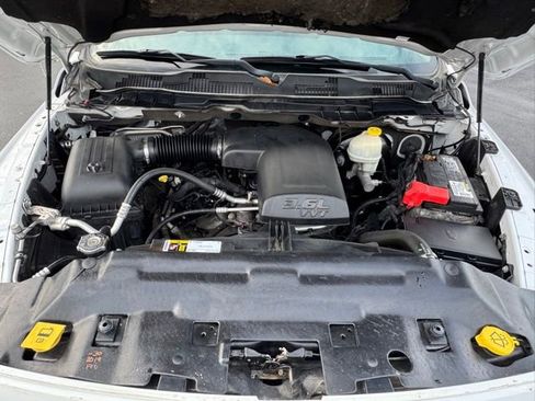 Used 2015 RAM 1500 Outdoorsman image 29