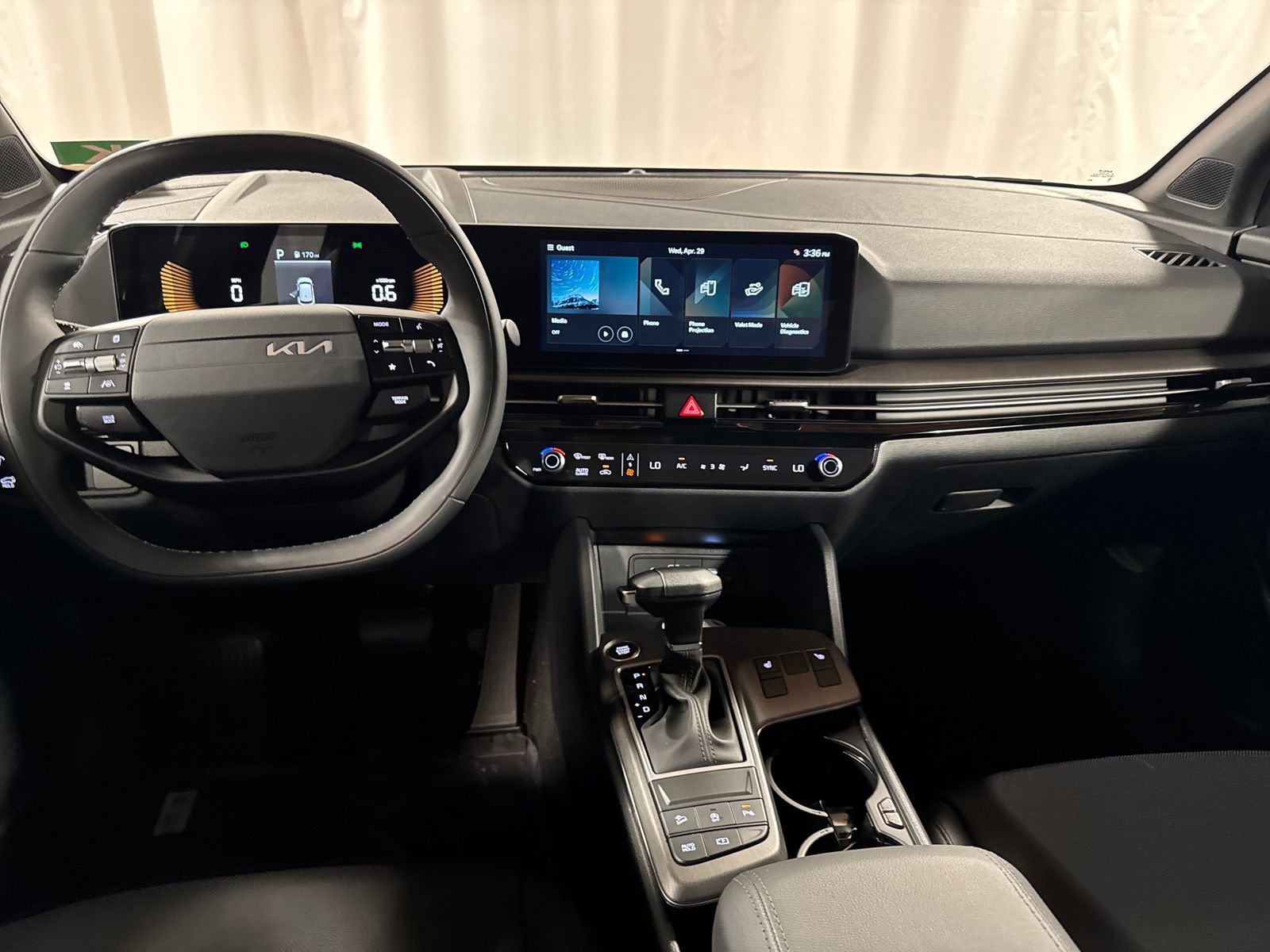 New 2026 Kia Sportage X-Line AWD/4WD image 4