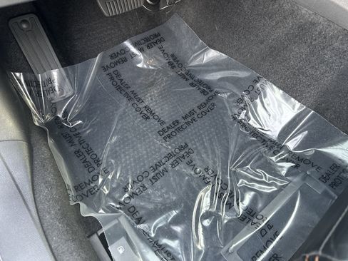 Used 2021 Subaru Crosstrek 2.5i Limited w/ Moonroof Package 1 image 17