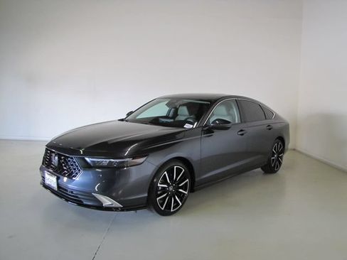 Certified 2025 Honda Accord Touring image 1