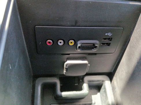 Used 2014 Ford Edge Sport w/ Driver Entry Package image 24