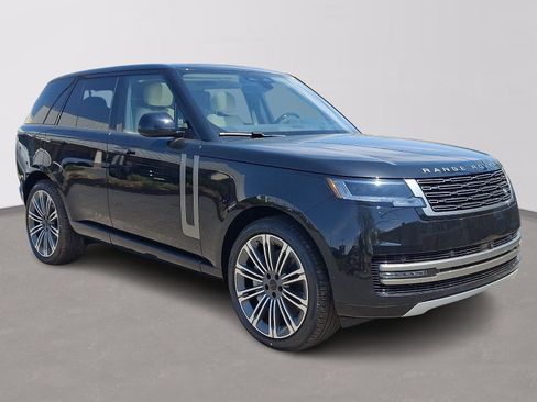 New 2026 Land Rover Range Rover SE AWD/4WD image 2