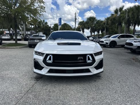 Used 2024 Ford Mustang GT Premium RWD image 9