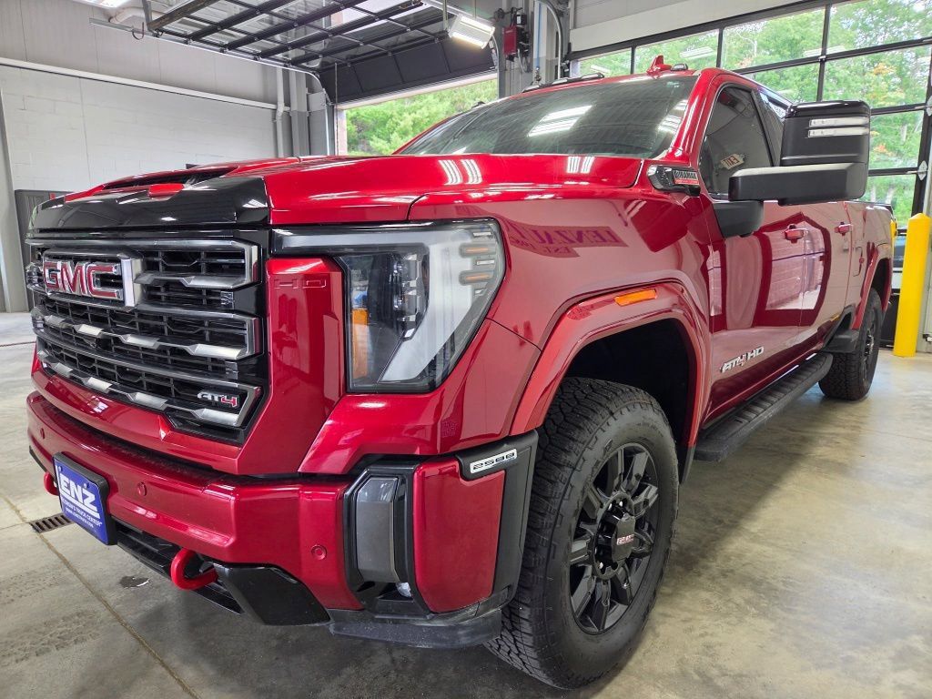 Used 2024 GMC Sierra 2500 AT4 w/ Technology Package AWD/4WD image 5