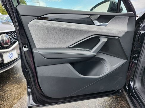 New 2026 Volkswagen Tiguan S image 10