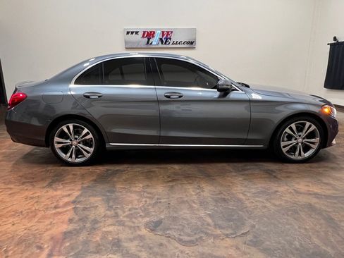Used 2017 Mercedes-Benz C 300 Sedan image 10