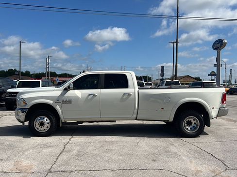 Used 2016 RAM 3500 Laramie AWD/4WD image 4
