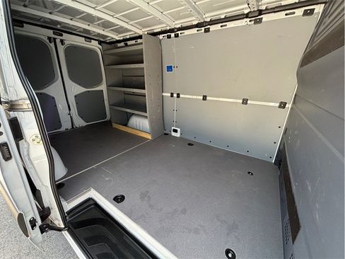 Used 2024 Mercedes-Benz Sprinter 2500 144 Cargo image 47