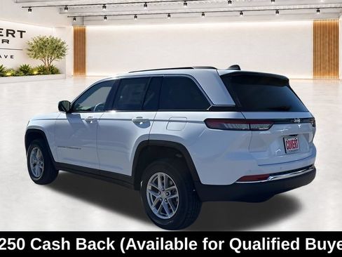 New 2025 Jeep Grand Cherokee Laredo X w/ Luxury Tech Group I RWD image 9