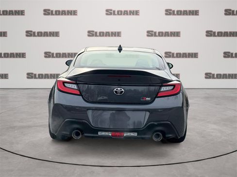 New 2025 Toyota GR86 Premium image 4