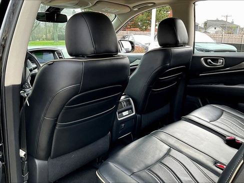 Certified 2017 INFINITI QX60 AWD w/ Premium Plus Package image 31