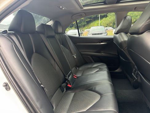 Used 2023 Toyota Camry XLE FWD image 18