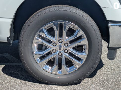 New 2025 Ford F150 Lariat w/ Equipment Group 501A Mid image 26