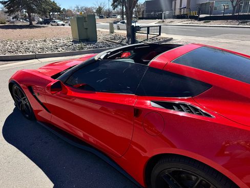Used 2019 Chevrolet Corvette Stingray Coupe w/ Carbon Flash Badge Package RWD image 16