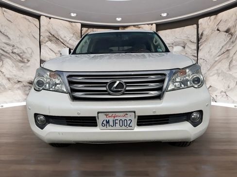 Used 2010 Lexus GX 460 image 2