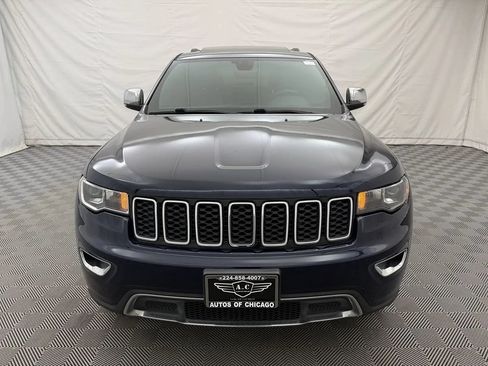 Used 2017 Jeep Grand Cherokee Limited AWD/4WD image 2
