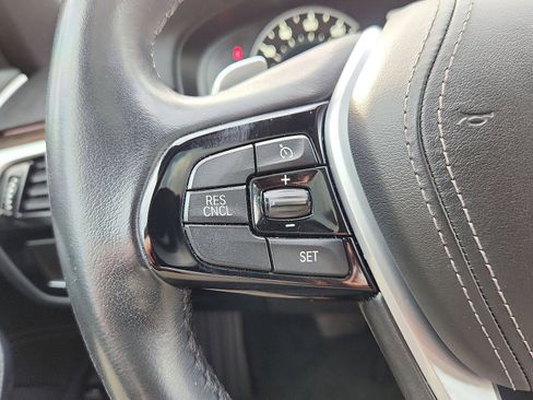 Used 2019 BMW 530i xDrive xDrive w/ Convenience Package image 17