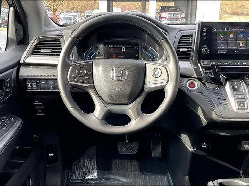 Used 2024 Honda Odyssey EX-L image 10