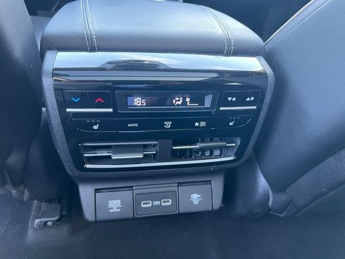Used 2022 Acura MDX SH-AWD w/ Advance Package image 37