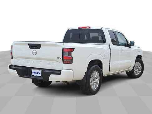 Used 2023 Nissan Frontier SV w/ SV Convenience Package RWD image 8
