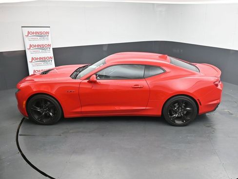 Used 2020 Chevrolet Camaro LT image 13