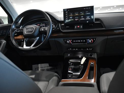 Used 2023 Audi Q5 2.0T Premium image 18