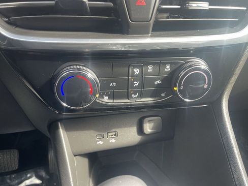 Used 2024 Buick Encore GX Sport Touring w/ Comfort Package image 16