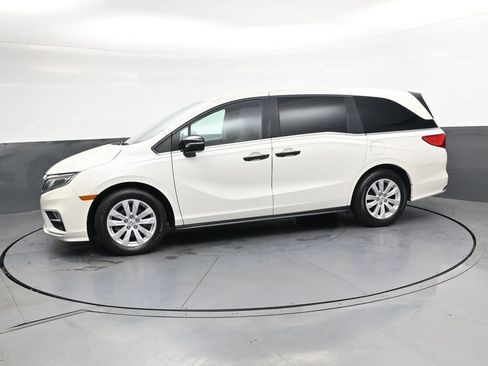 Used 2019 Honda Odyssey LX image 7
