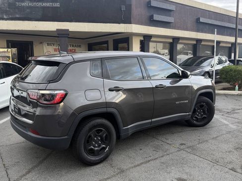 Used 2020 Jeep Compass Sport FWD image 7