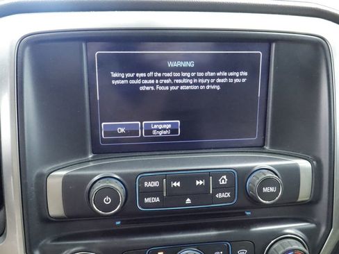 Used 2020 Chevrolet Silverado 1500 LT Trail Boss AWD/4WD image 40
