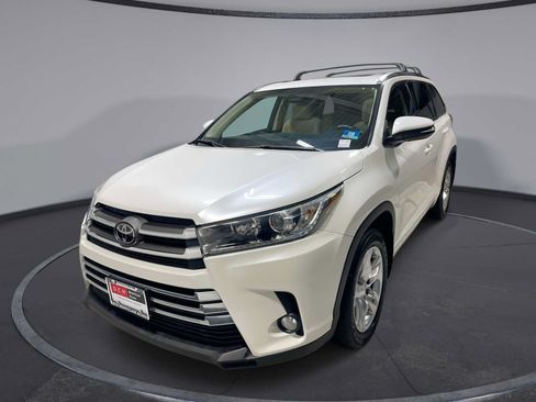 Used 2018 Toyota Highlander Limited AWD/4WD image 1