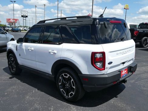 Used 2021 Ford Bronco Sport Outer Banks w/ Outer Banks Package AWD/4WD image 6
