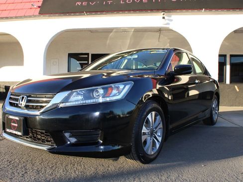 Used 2014 Honda Accord LX image 4