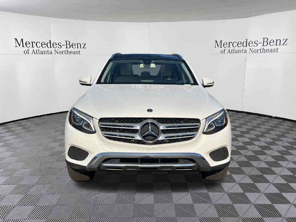 Used 2018 Mercedes-Benz GLC 300 4MATIC image 2