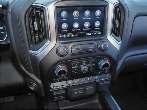 Used 2022 Chevrolet Silverado 2500 LT w/ Convenience Package AWD/4WD image 12
