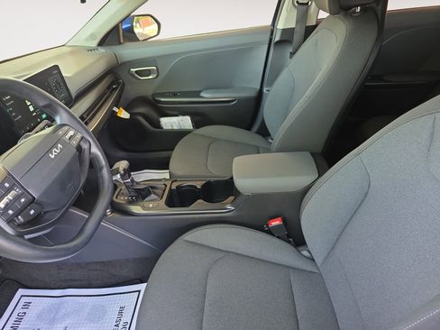 Certified 2025 Kia K4 FWD image 21
