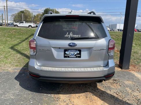 Used 2018 Subaru Forester 2.5i Premium image 5