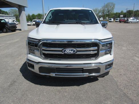 Used 2025 Ford F150 Lariat w/ Equipment Group 502A High image 8