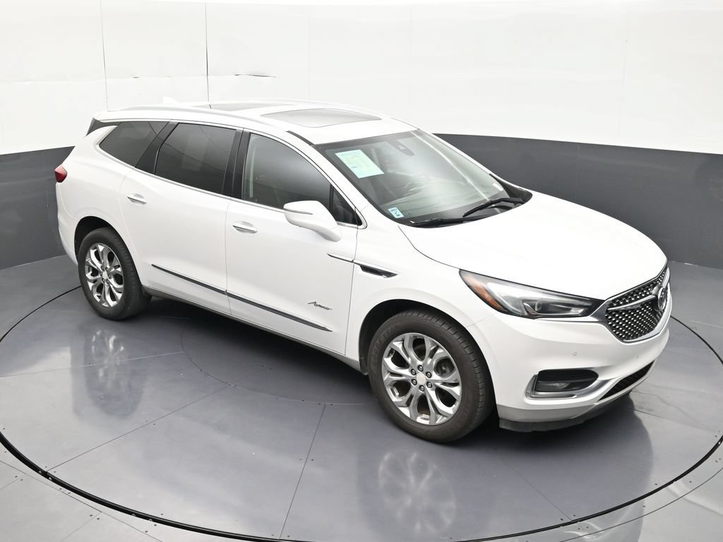 Used 2018 Buick Enclave Avenir FWD image 22
