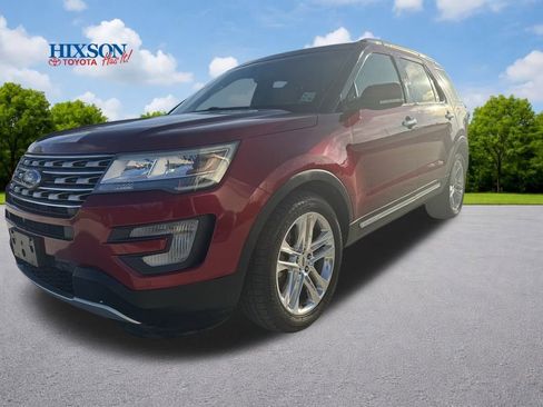 Used 2016 Ford Explorer Limited image 3