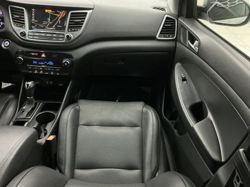 Used 2016 Hyundai Tucson Limited FWD image 28