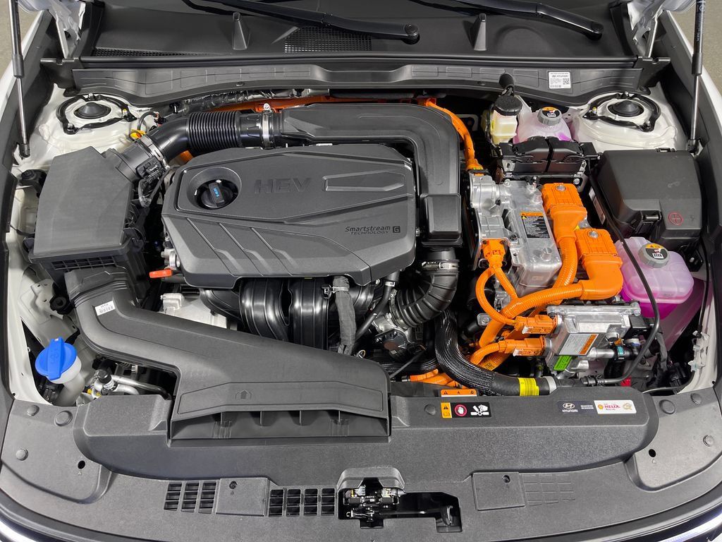 New 2026 Hyundai Sonata Limited FWD image 9