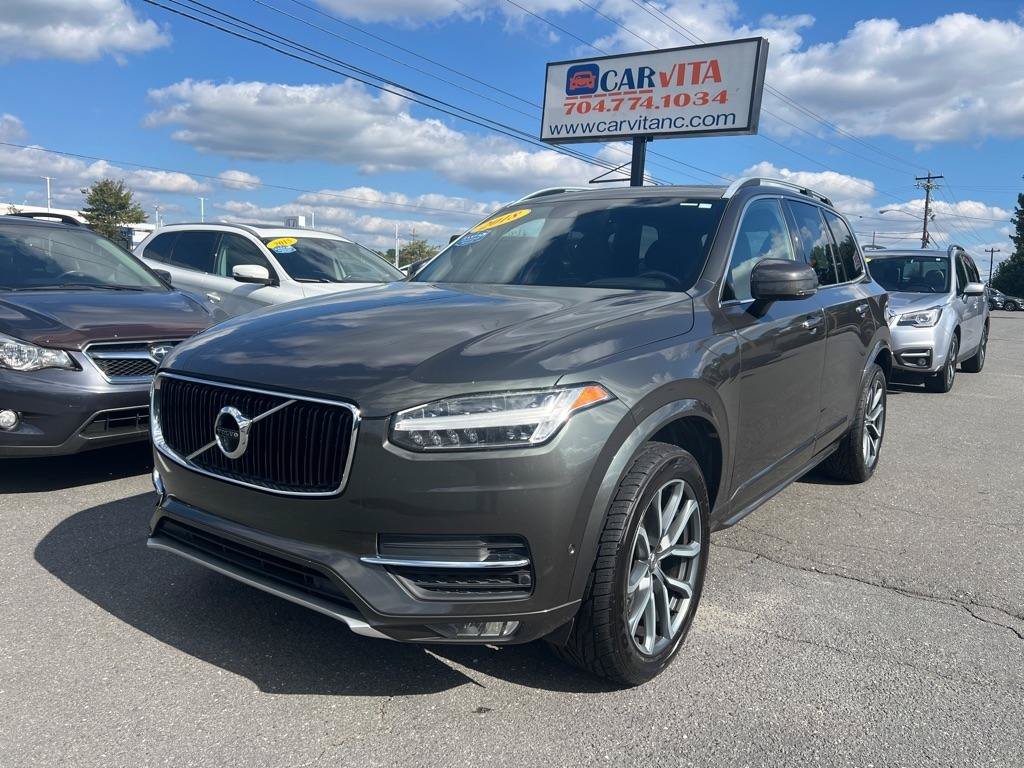 Used 2018 Volvo XC90 T5 Momentum w/ Convenience Package FWD image 1