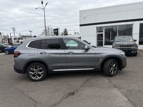 Used 2024 BMW X3 xDrive30i w/ Premium Package image 7